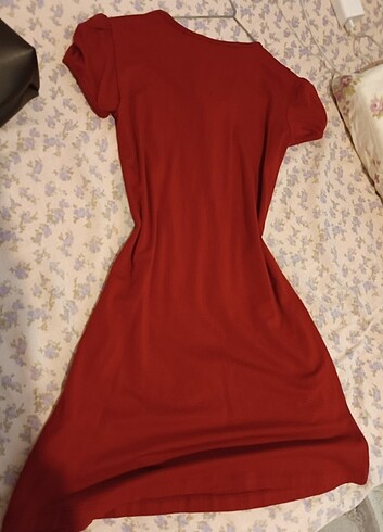 Kırmızı Elbise Etiketli - Görsel 5