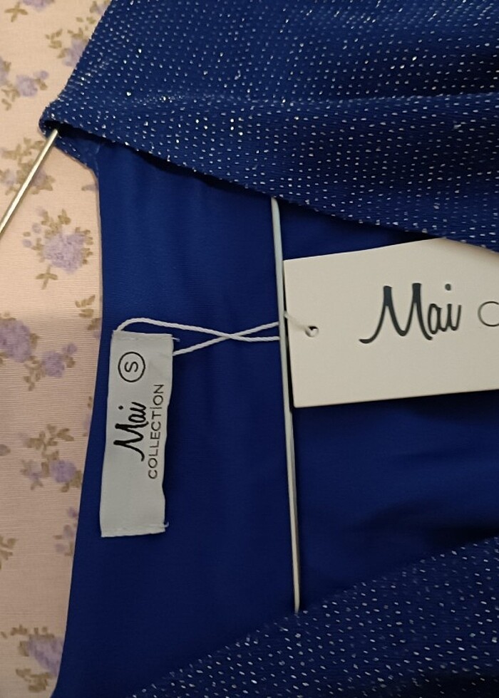 LACİVERT SİMLİ ELBİSE ETİKETLİ PARLAK - Görsel 3