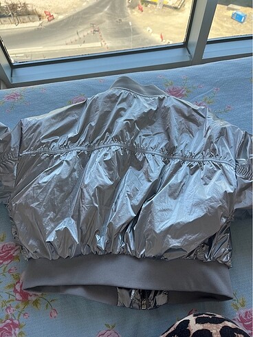 m Beden Bershka bomber