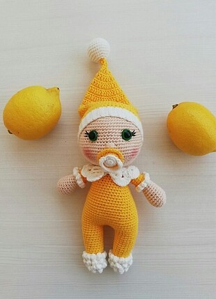 Emzikli bebek 
