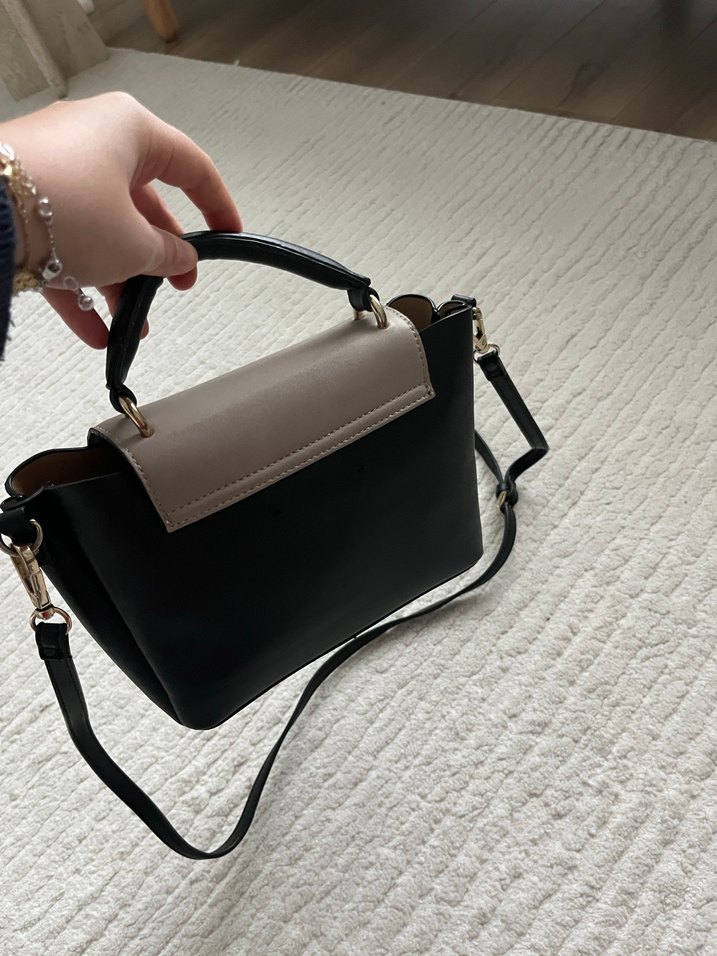 Kadın Deri Siyah Gri Tokalı Çanta - Görsel 4