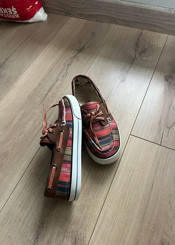 Kadın Çok Renkli Bağcıklı  Rahat Ayakkabı - Görsel 2