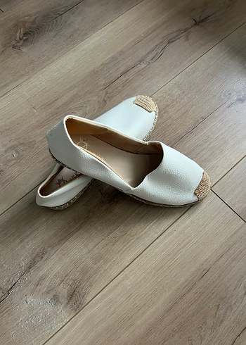 Beyaz  Kadın Babet - Görsel 2