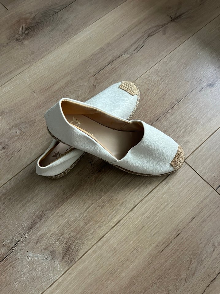 Beyaz  Kadın Babet - Görsel 2