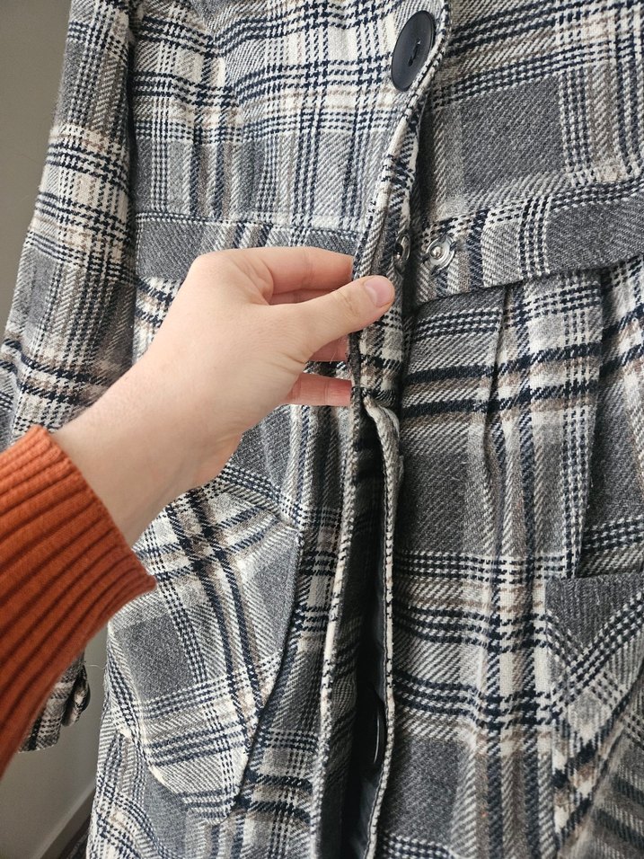 Gri Ekose Düğmeli Midi Kadın Kaban - Görsel 3