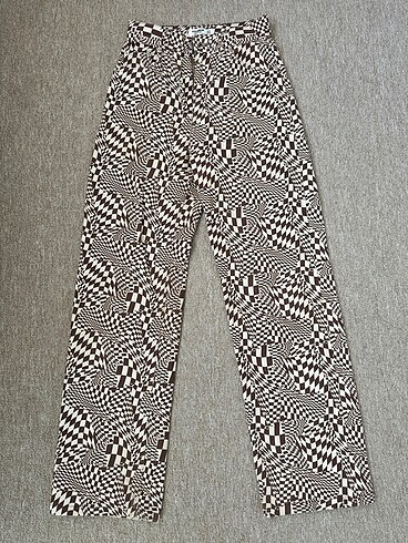 Desenli fit pantolon