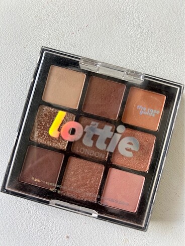 Lottie London Far Paleti