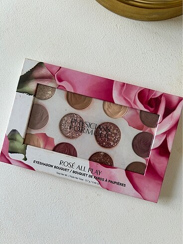 Physicians Formula Far Paleti