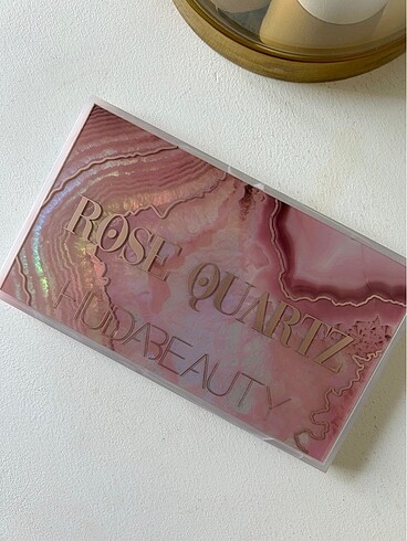 Huda Beauty Huda Beauty Far Paleti
