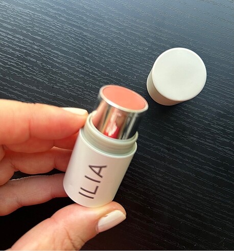 Beden Ilia Stick Allık