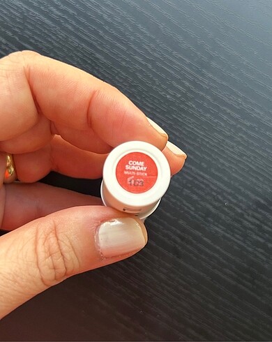 Beden Ilia Beauty Multi-Use Stick Allık