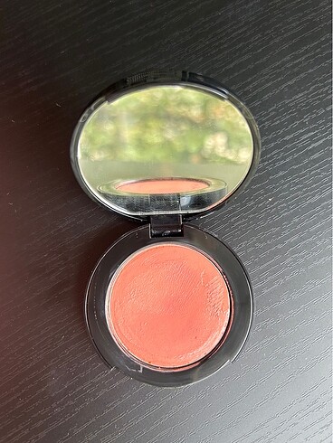 Bobbi Brown Krem Allık