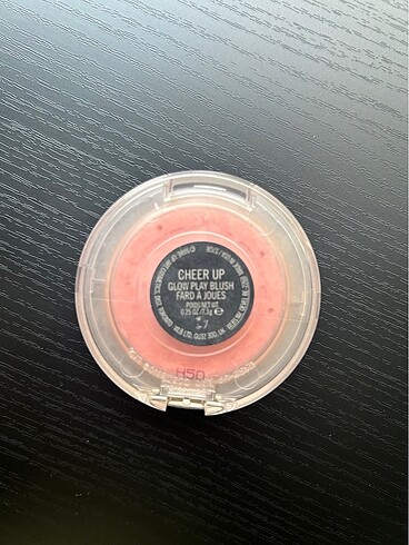  Beden MAC Glow Play Allık - Cheer Up