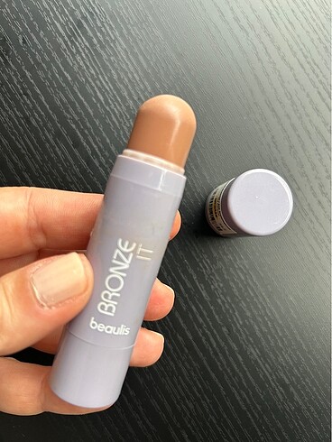 Beaulis Stick Bronzer