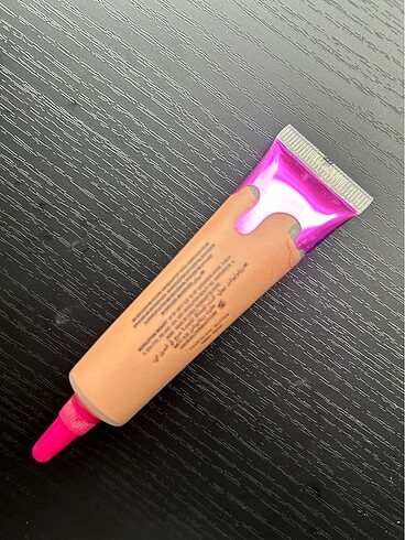 Revolution I Heart Revolution Likit Bronzer