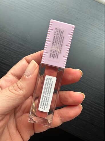Maybelline Maybelline Lifter Plump Lip Gloss