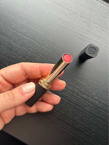 L'Oréal Paris Loreal Paris Color Riche Intense Volume Mat Ruj