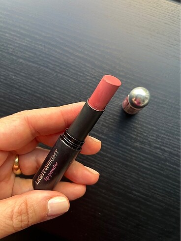 Flormar Lightweight Lip Powder Ruj