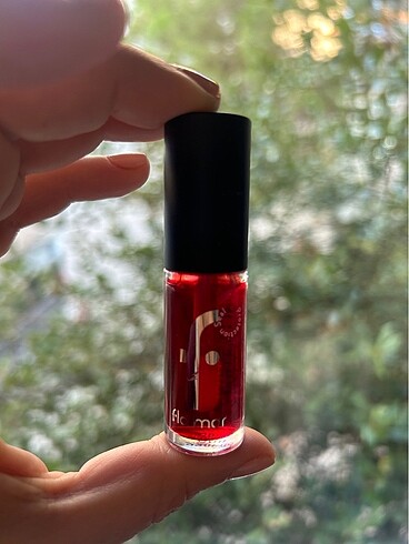 Beden kırmızı Renk Flormar Water Lip Stain Tint