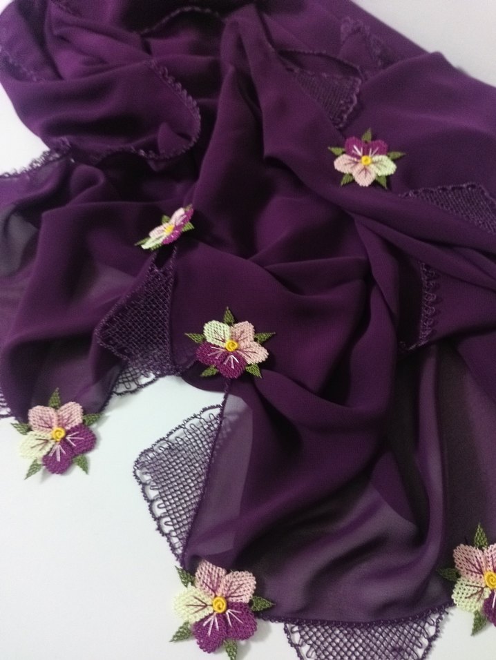 Mor Dantel Detaylı Kadın Şal - Görsel 3