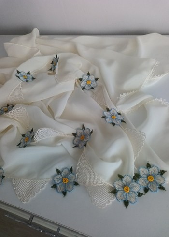 Dantel Detaylı Beyaz Vintage Kadın Fular - Görsel 4