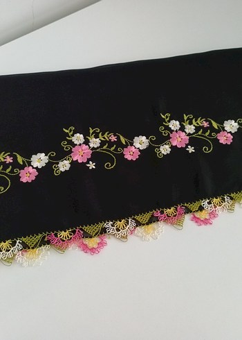 Çiçek İşlemeli Dantel Detaylı Kadın Fular - Görsel 9