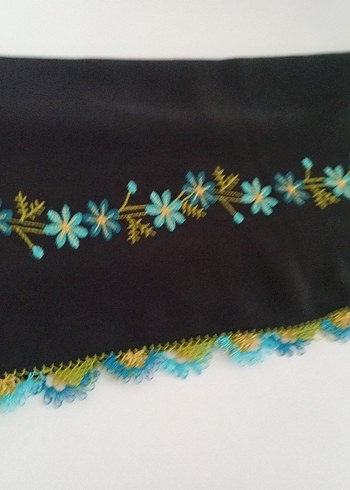 Çiçek İşlemeli Dantel Detaylı Kadın Fular - Görsel 11