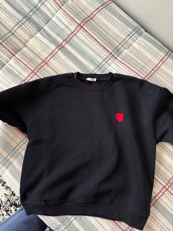 Siyah Nakışlı Kadın Sweatshirt - Görsel 2