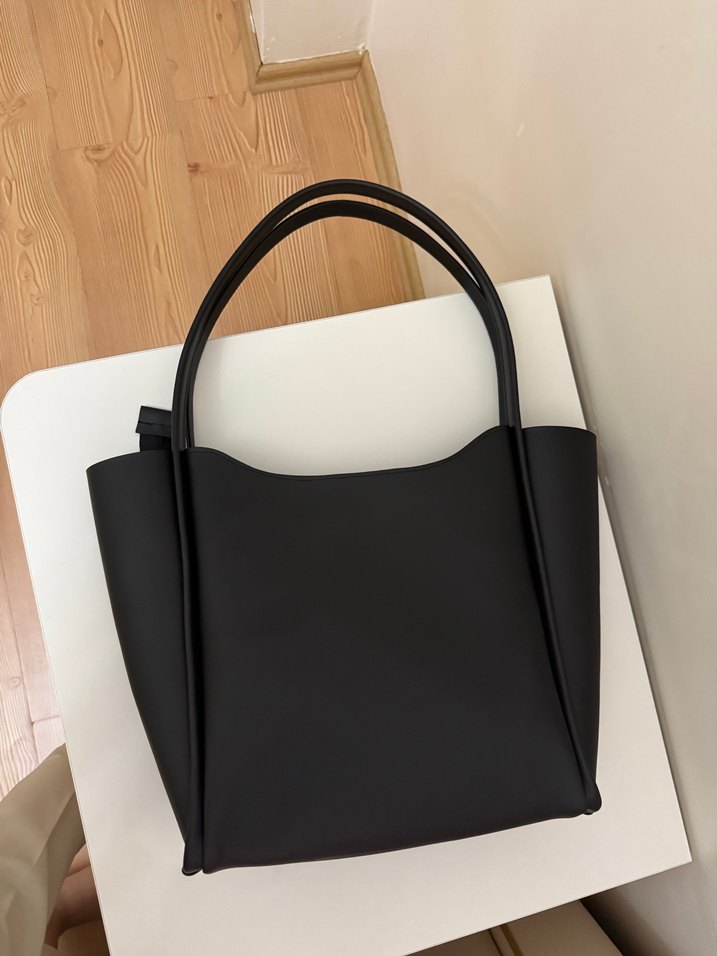 Siyah Deri Minimalist Kadın Çanta - Görsel 4