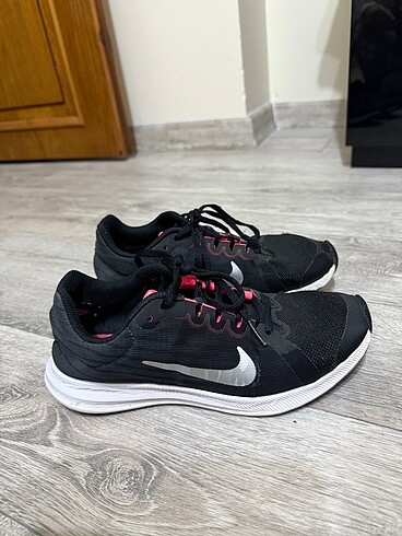 Kadın Nike Spor Ayakkabı