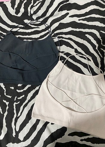 Stradivarius STRADİVARİUS SPOR CROP