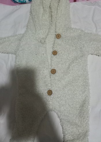 1 Yaş Beden Beyaz Bebek Peluş Tulum Kapüşonlu