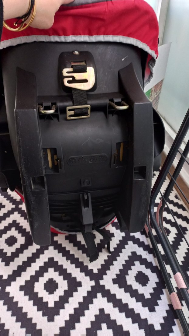 Beyaz-Gri Bebek Araba Koltuğu - Görsel 5