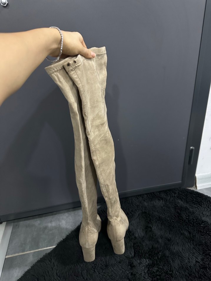 Bej Süet Diz Üstü Topuklu Çizme - Görsel 3