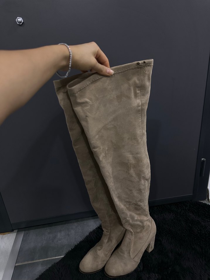 Bej Süet Diz Üstü Topuklu Çizme - Görsel 5