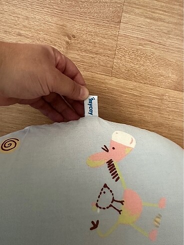 MYCey Emzirme yastığı