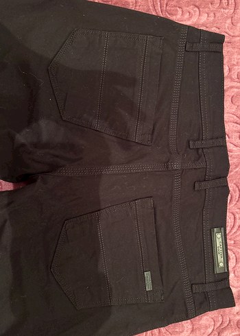 Düğmeli Siyah Kadın Kumaş Pantolon - Görsel 4