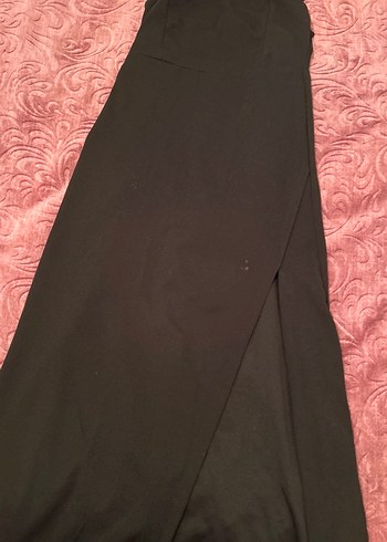 Zincir Detaylı Siyah Midi Straplez Elbise - Görsel 2