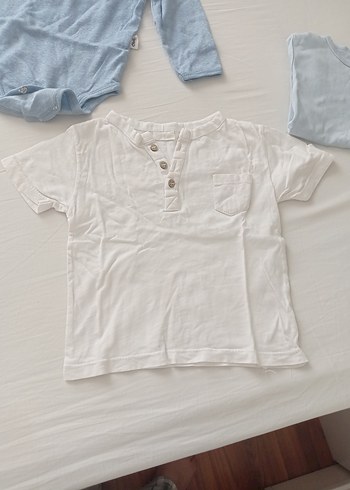 Çocuk için pastel renkli beyaz tsort ve iclikler - Görsel 3