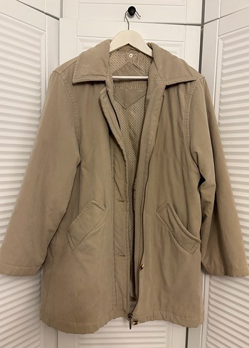 Bej Düğmeli Kadın Mont - Görsel 2