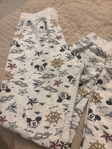 Mickey mouse pijama takımı - Görsel 7
