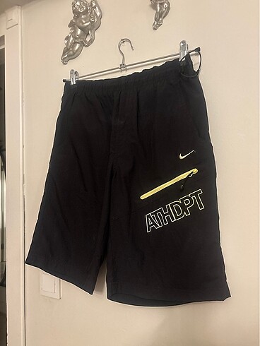 m Beden Nike şort mayı