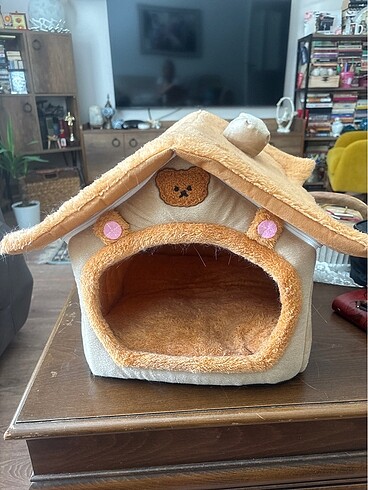 Kedi evi yatağı