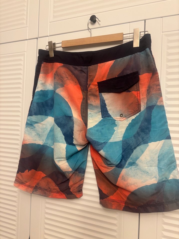 Erkek Çok Renkli Midi Bağcıklı Yüzme Şortu - Görsel 5