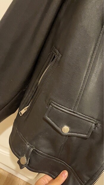 xs Beden bershka deri ceket