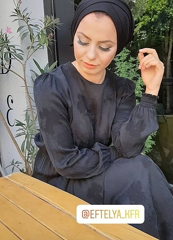 Siyah elbise