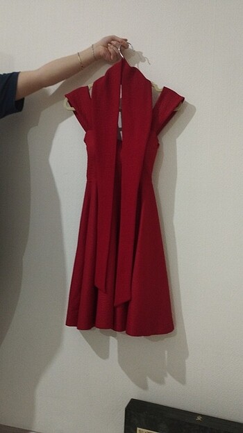 Kırmızı abiye elbise - Görsel 6