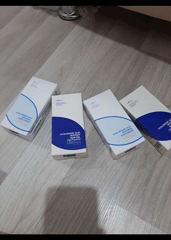 isntree sun gel