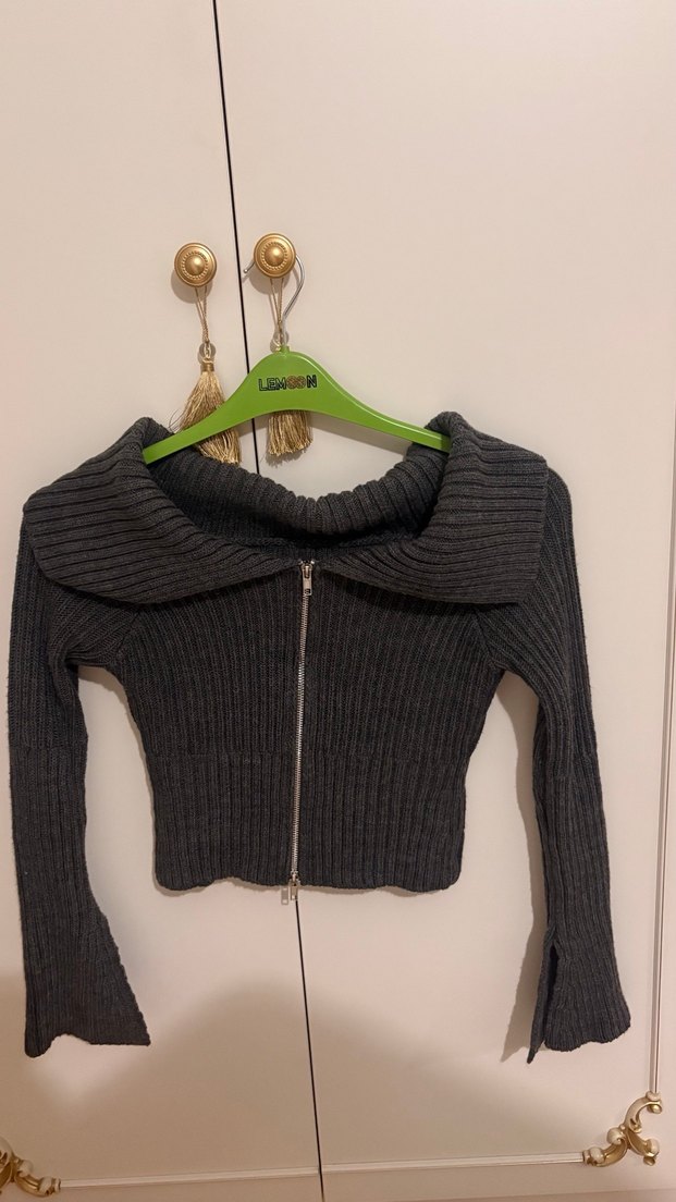 Kadın Gri Fermuarlı Yüksek Yakalı Triko Kazak - Görsel 2