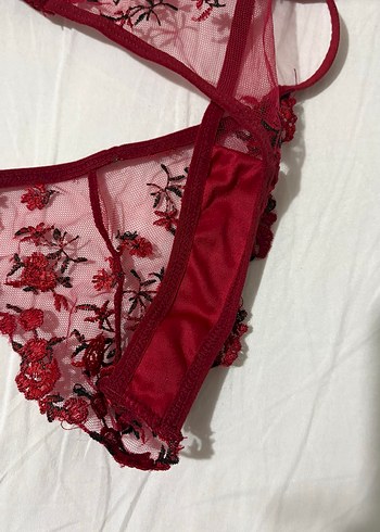 Kullanılmadı İşlemeli Gotik Sütyen ve Külot Takımı - Görsel 3